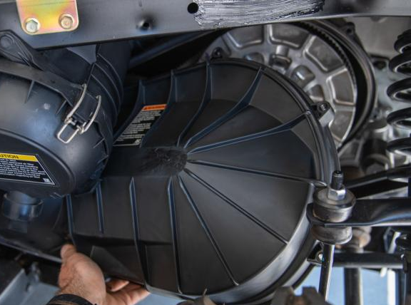 Removal of clutch cover