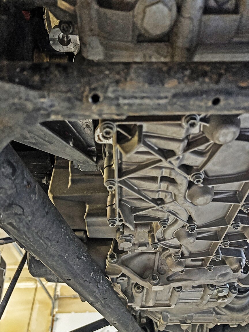 Maverick R oil drain plug location